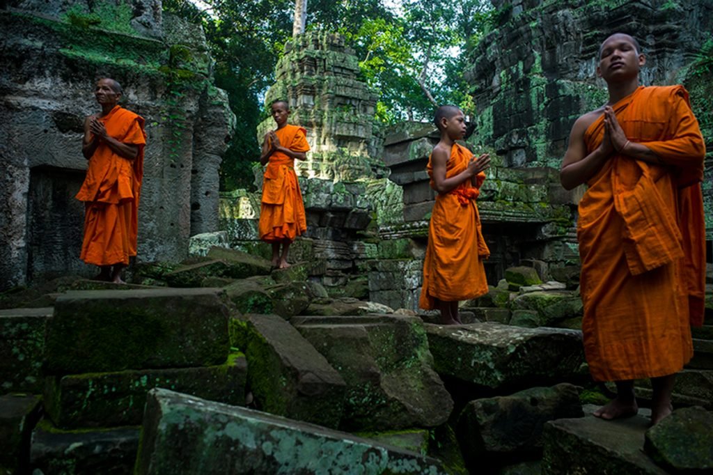 0415-monks